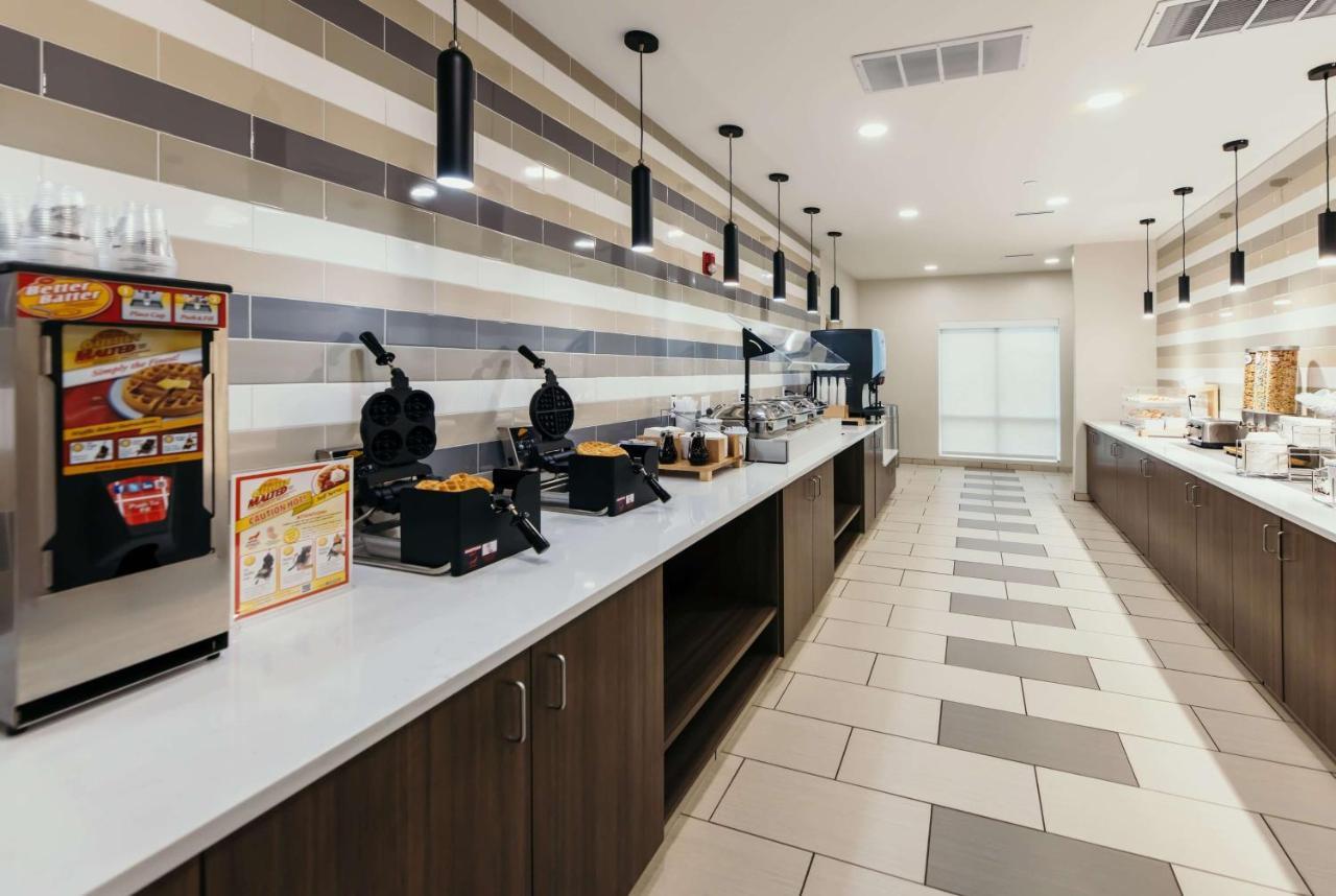 安克尼套房智选假日酒店 - 德梅因 外观 照片